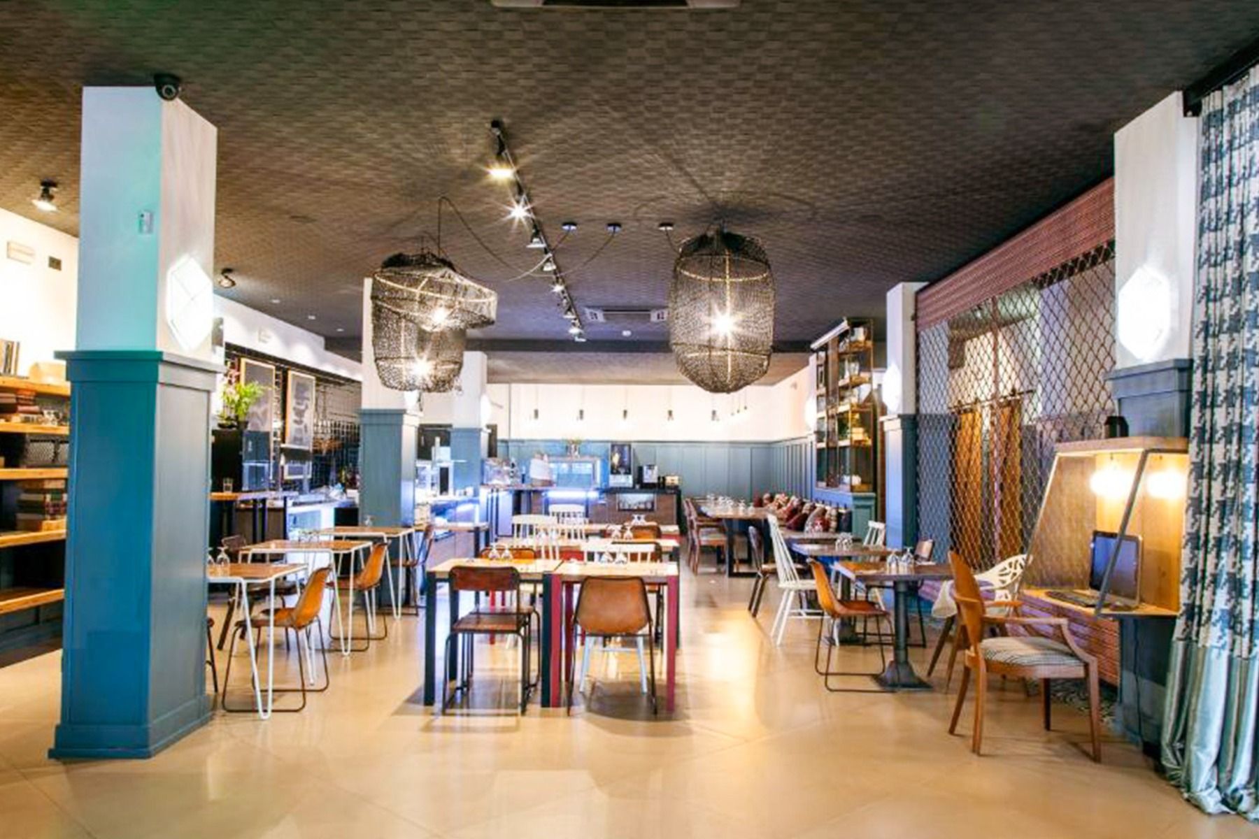 New Hotel Colon