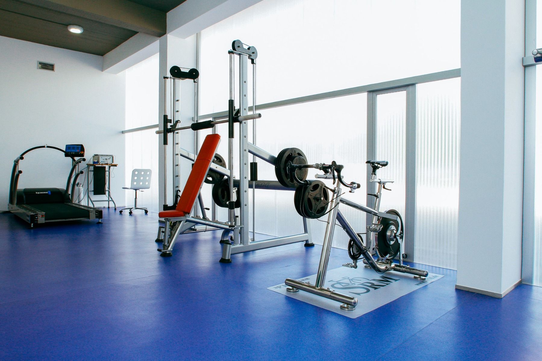 Desmor Sports Center