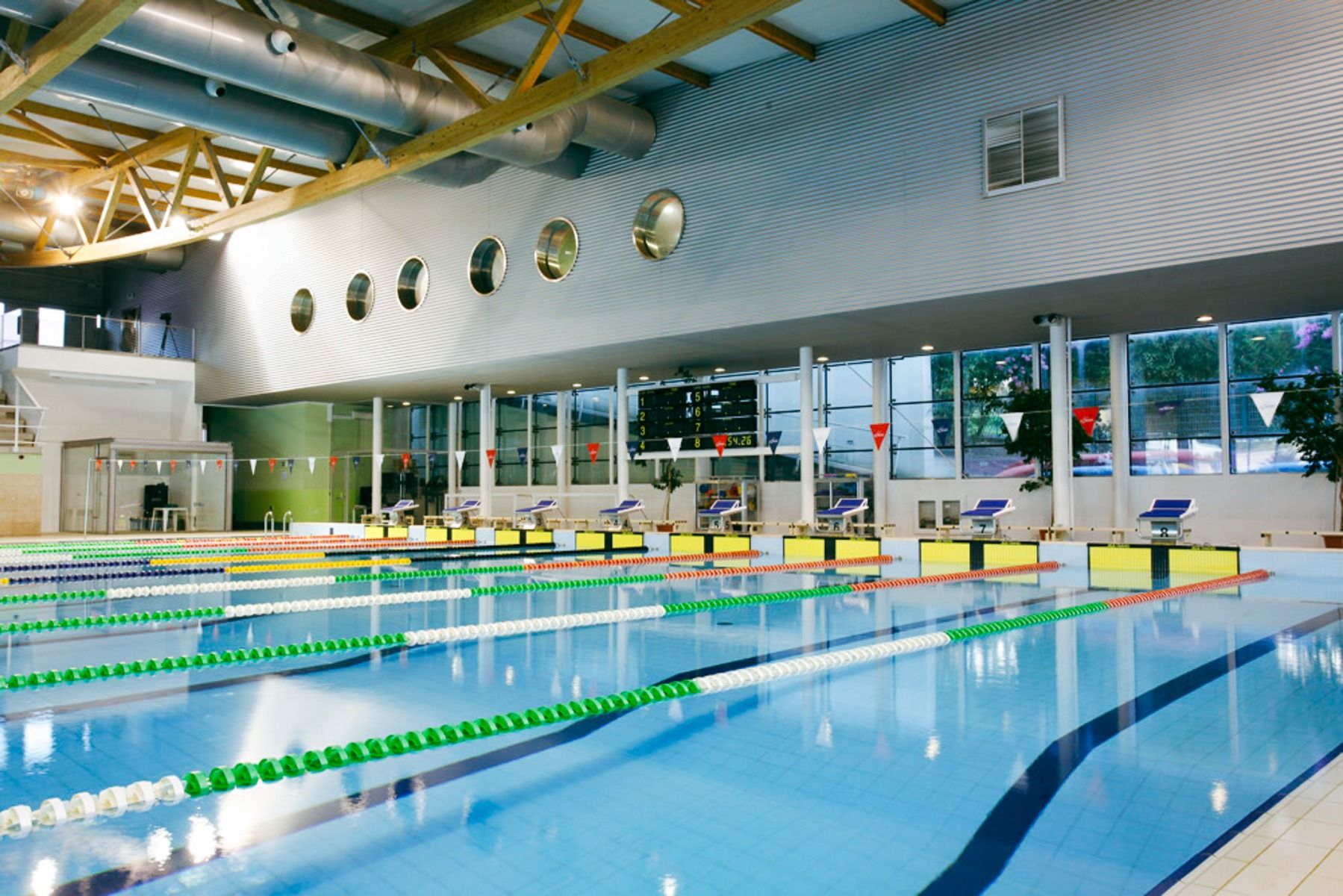 Desmor Sports Center