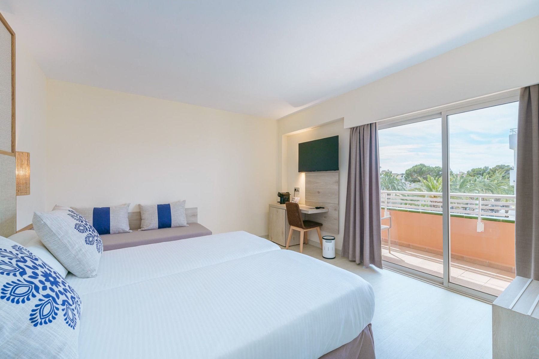 Hotel Janeiro