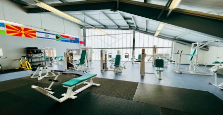 Außenansicht mit schönem, großen Garten und Sitzgruppe beim Sportcampus Schlotheim