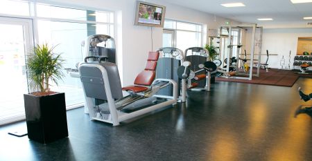 Sport- und Freizeitzentrum Skaerbaek Aussenanlagen und Zugang zu Bungalows