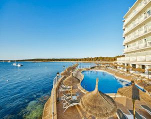 Hotel Marques Image two