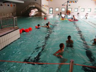 Trainingslager Schwimmen im Hössensportzentrum in Westerstede (Deutschland)